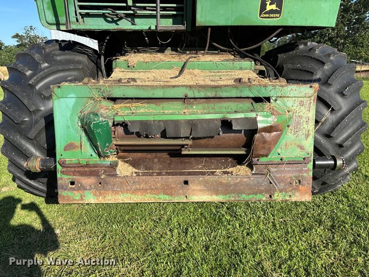image for item FG0509 1982 John Deere 6620 Turbo combine