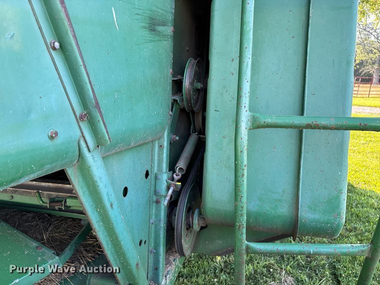 image for item FG0509 1982 John Deere 6620 Turbo combine