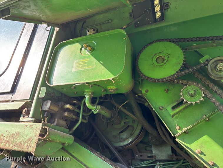 image for item FG0509 1982 John Deere 6620 Turbo combine