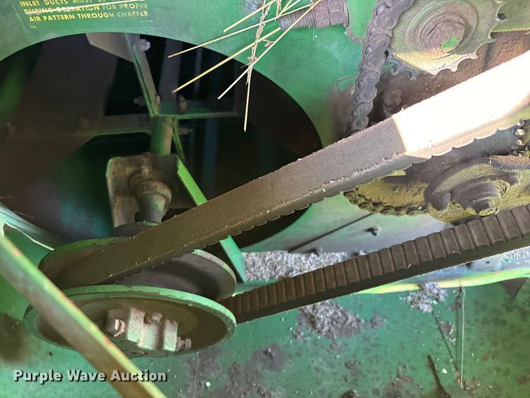 image for item FG0509 1982 John Deere 6620 Turbo combine
