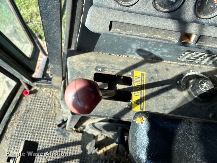 image for item FG0509 1982 John Deere 6620 Turbo combine