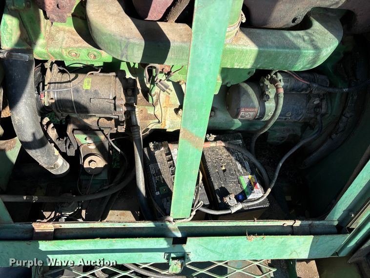 image for item FG0509 1982 John Deere 6620 Turbo combine