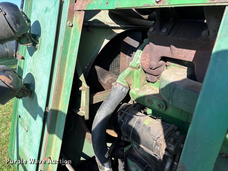 image for item FG0509 1982 John Deere 6620 Turbo combine