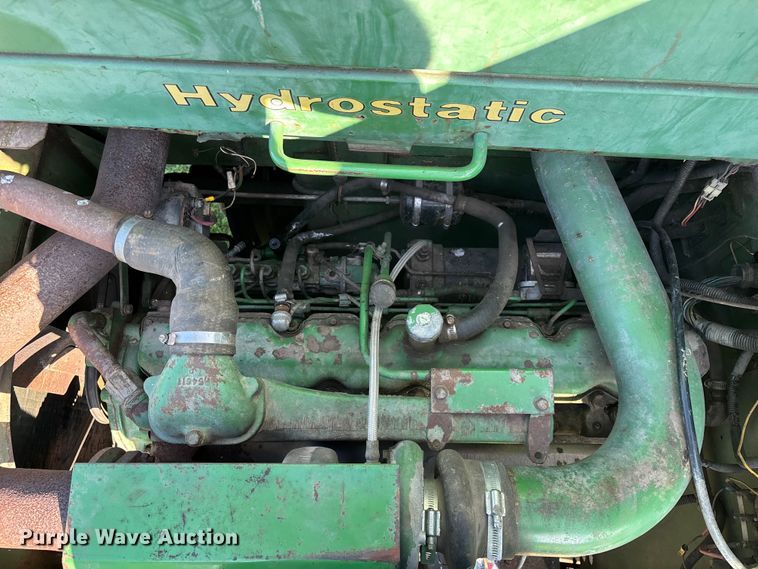 image for item FG0509 1982 John Deere 6620 Turbo combine