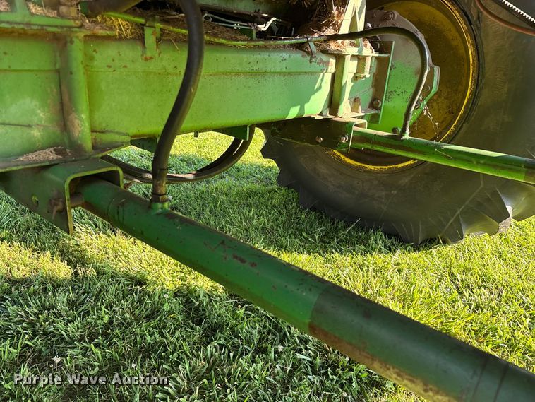 image for item FG0509 1982 John Deere 6620 Turbo combine