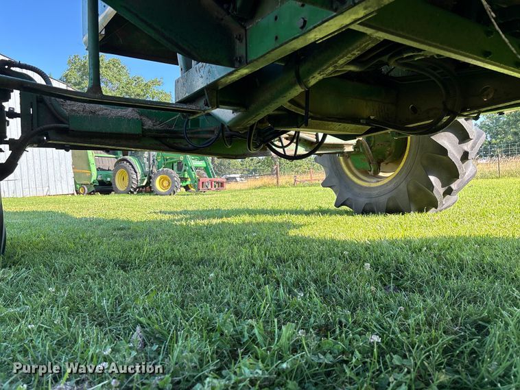 image for item FG0509 1982 John Deere 6620 Turbo combine