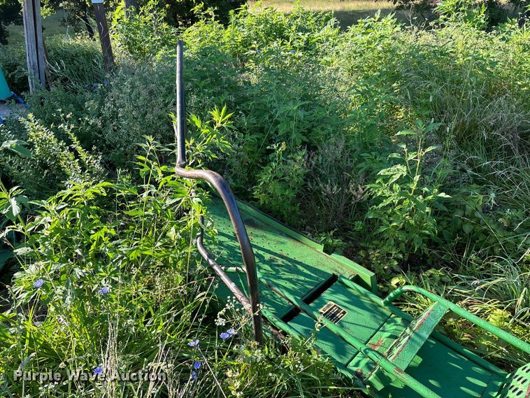 image for item FG0509 1982 John Deere 6620 Turbo combine