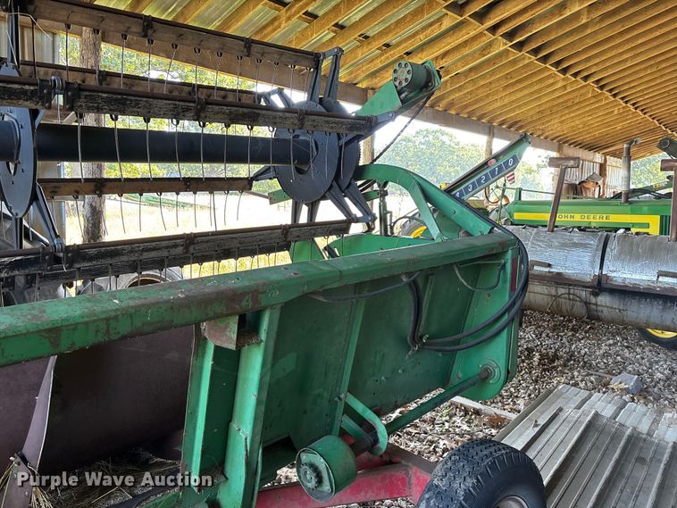 image for item FG0509 1982 John Deere 6620 Turbo combine