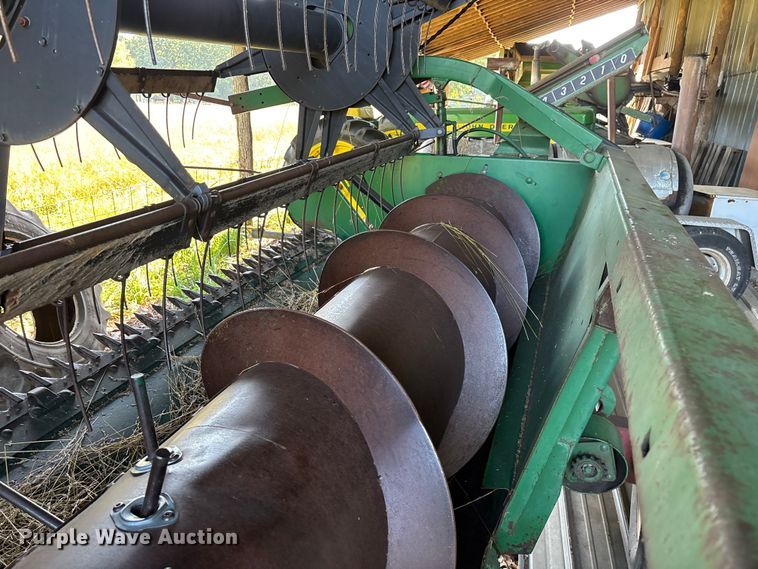 image for item FG0509 1982 John Deere 6620 Turbo combine