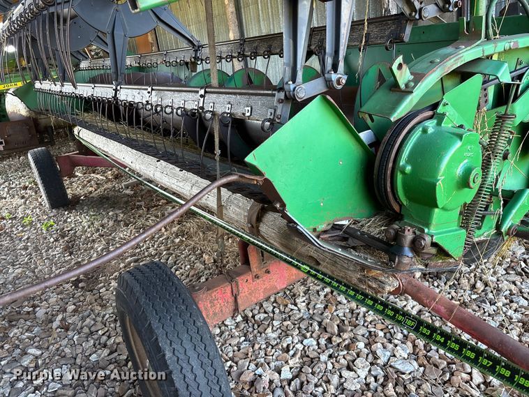 image for item FG0509 1982 John Deere 6620 Turbo combine