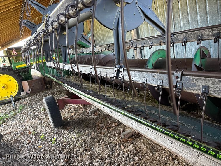 image for item FG0509 1982 John Deere 6620 Turbo combine