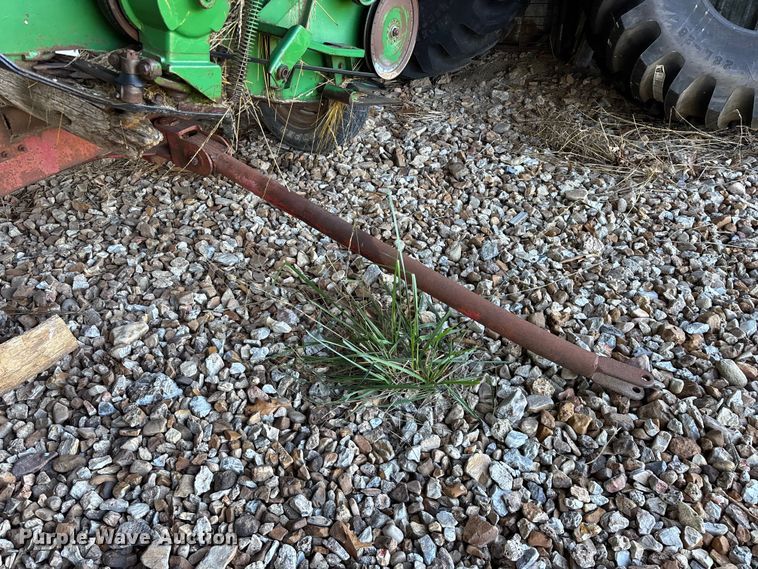 image for item FG0509 1982 John Deere 6620 Turbo combine
