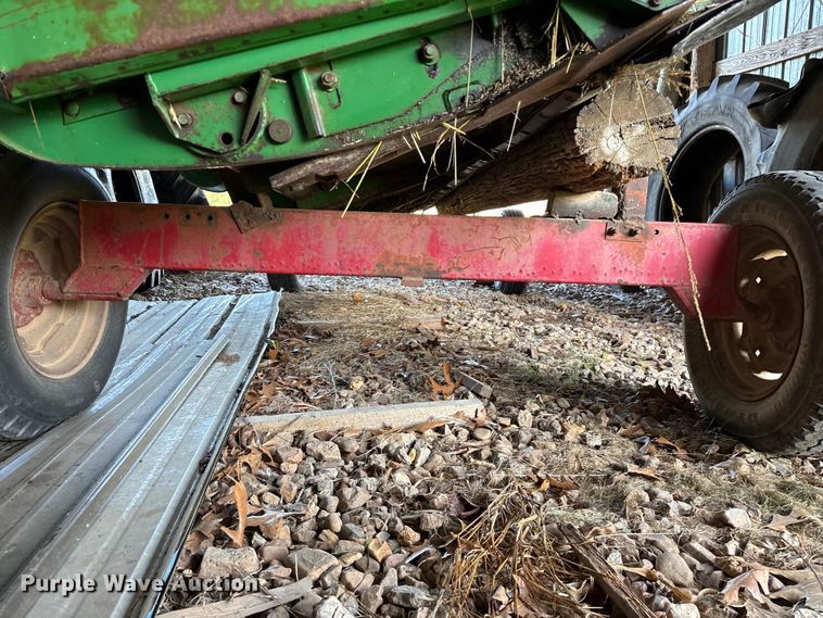 image for item FG0509 1982 John Deere 6620 Turbo combine