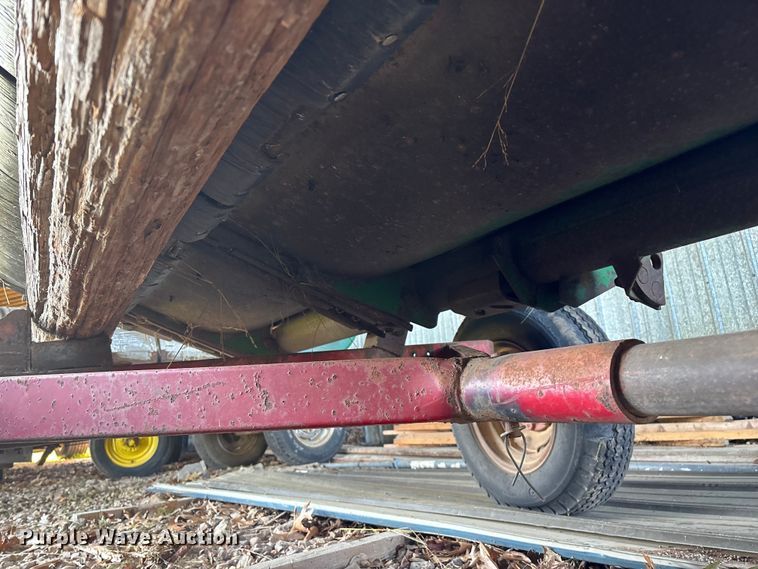 image for item FG0509 1982 John Deere 6620 Turbo combine