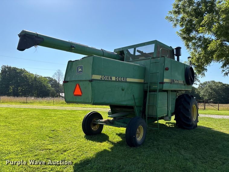 image for item FG0510 1980 John Deere 6620 Turbo combine