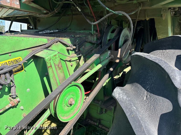 image for item FG0510 1980 John Deere 6620 Turbo combine