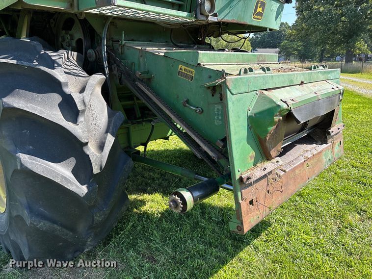 image for item FG0510 1980 John Deere 6620 Turbo combine