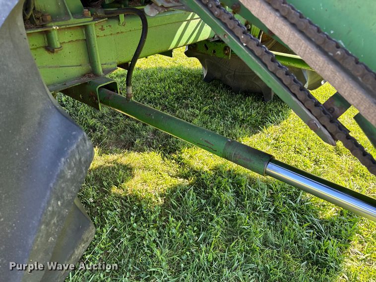 image for item FG0510 1980 John Deere 6620 Turbo combine