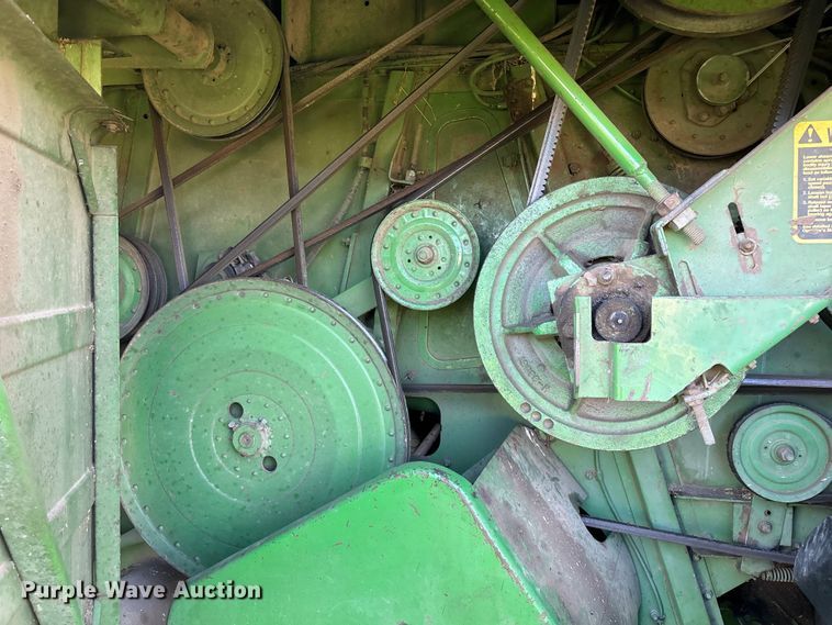 image for item FG0510 1980 John Deere 6620 Turbo combine