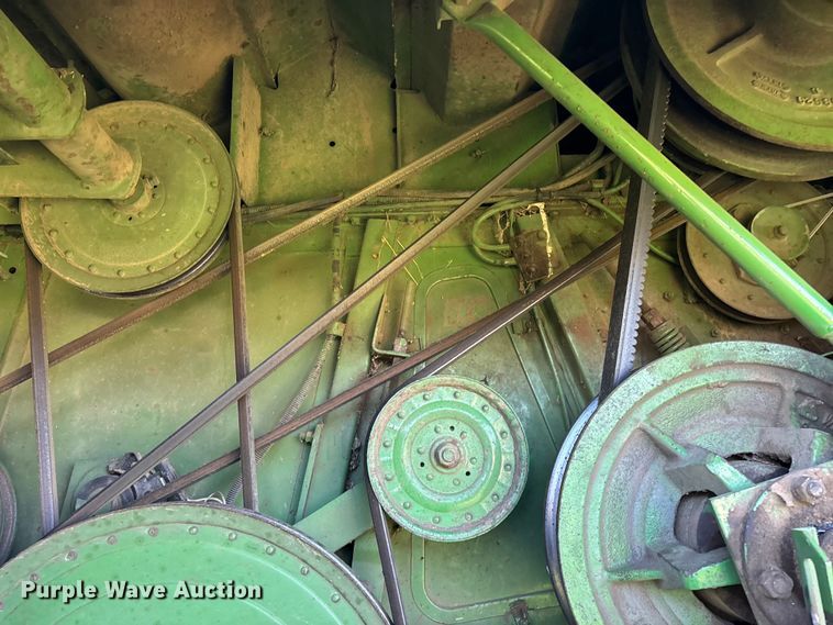 image for item FG0510 1980 John Deere 6620 Turbo combine