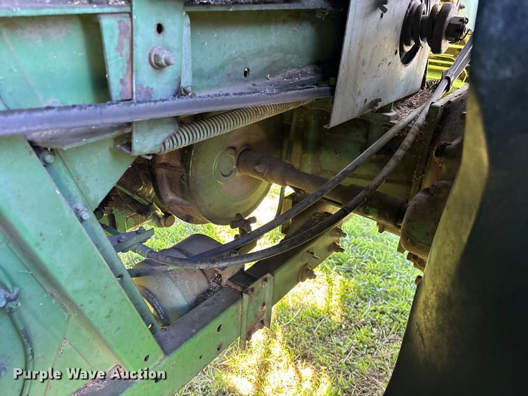image for item FG0510 1980 John Deere 6620 Turbo combine