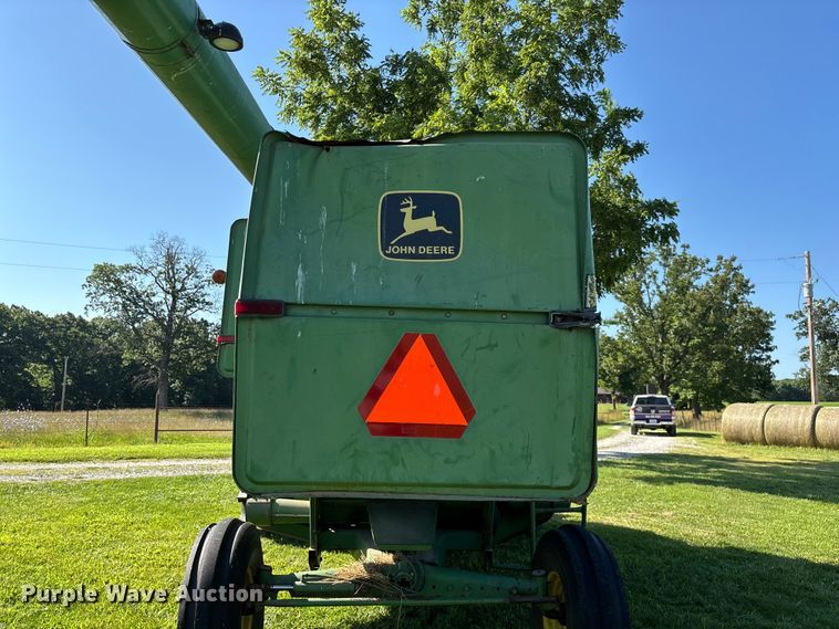 image for item FG0510 1980 John Deere 6620 Turbo combine