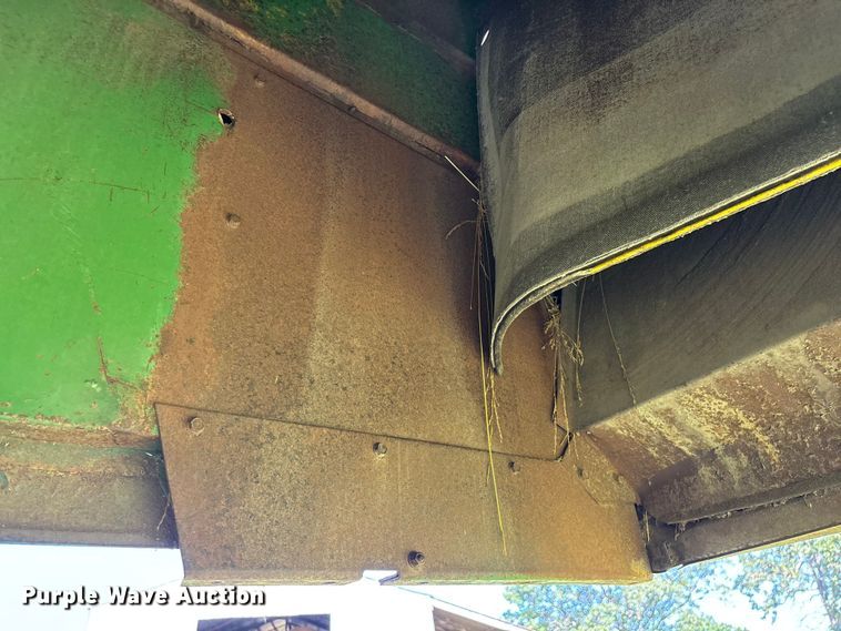 image for item FG0510 1980 John Deere 6620 Turbo combine