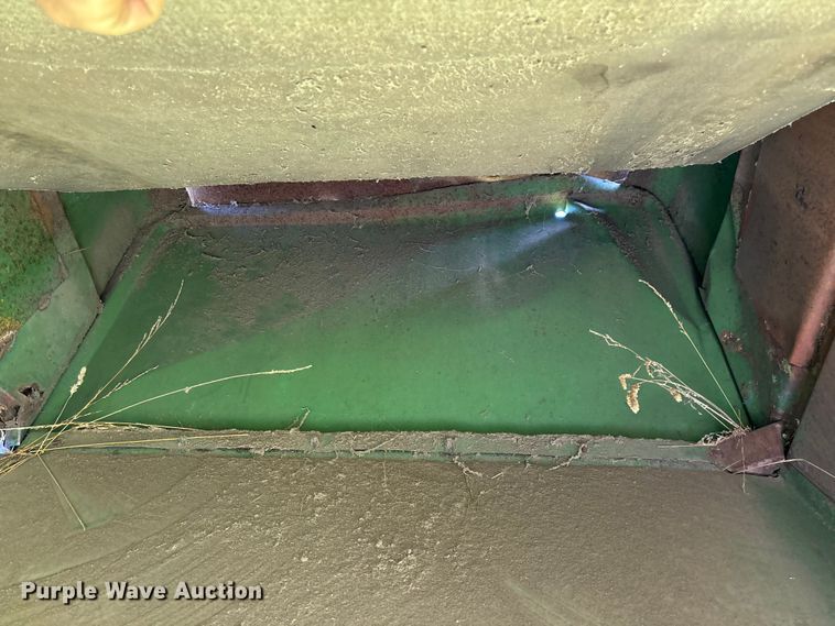 image for item FG0510 1980 John Deere 6620 Turbo combine