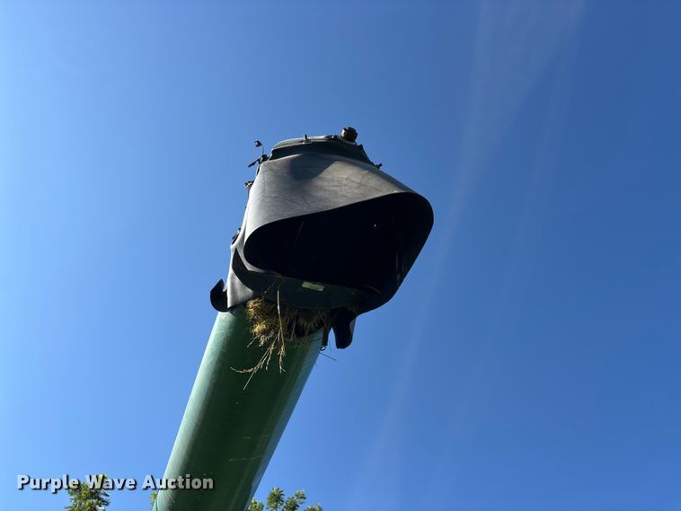 image for item FG0510 1980 John Deere 6620 Turbo combine