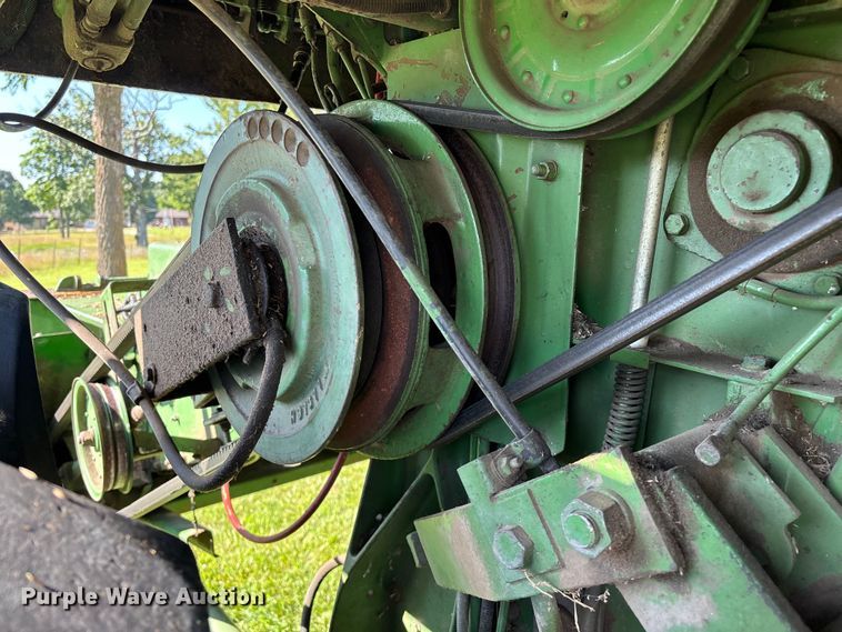 image for item FG0510 1980 John Deere 6620 Turbo combine