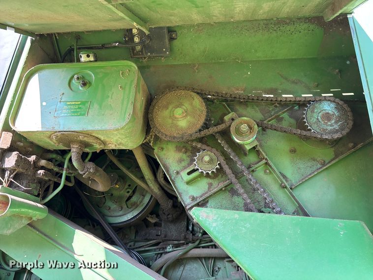 image for item FG0510 1980 John Deere 6620 Turbo combine