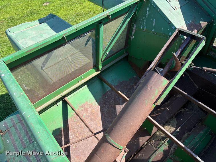 image for item FG0510 1980 John Deere 6620 Turbo combine