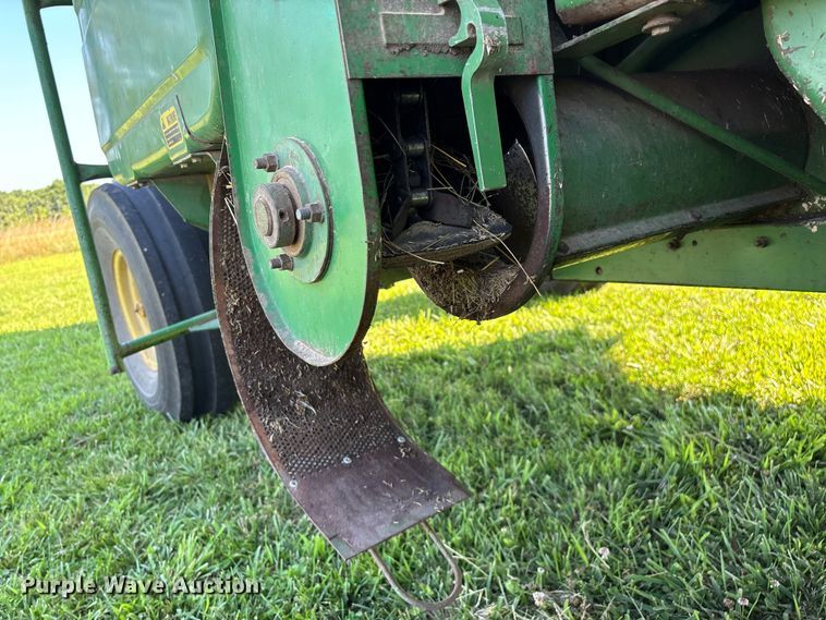 image for item FG0510 1980 John Deere 6620 Turbo combine
