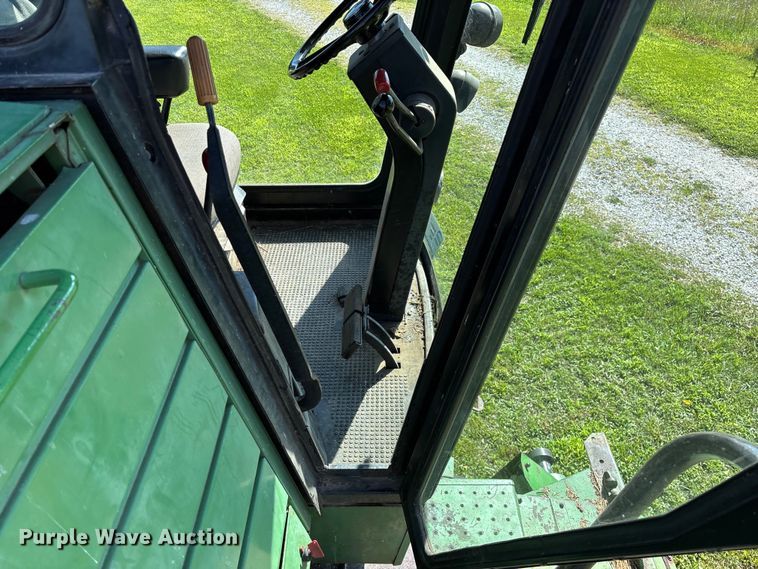 image for item FG0510 1980 John Deere 6620 Turbo combine