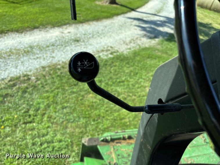 image for item FG0510 1980 John Deere 6620 Turbo combine
