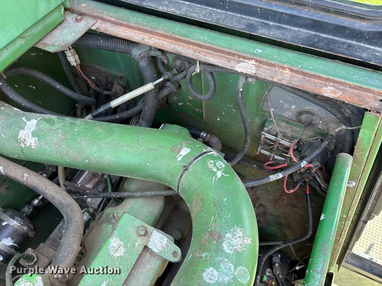 image for item FG0510 1980 John Deere 6620 Turbo combine