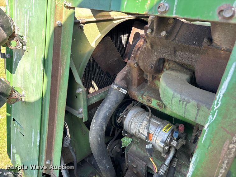 image for item FG0510 1980 John Deere 6620 Turbo combine