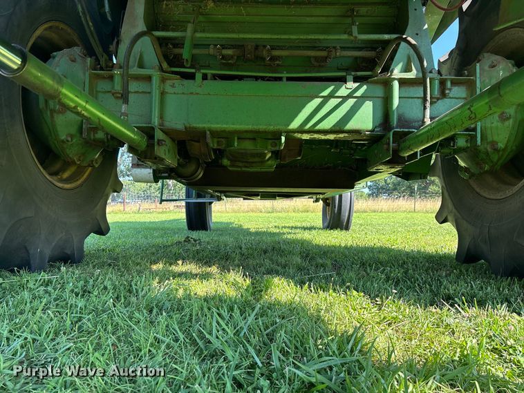 image for item FG0510 1980 John Deere 6620 Turbo combine