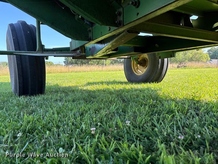 image for item FG0510 1980 John Deere 6620 Turbo combine