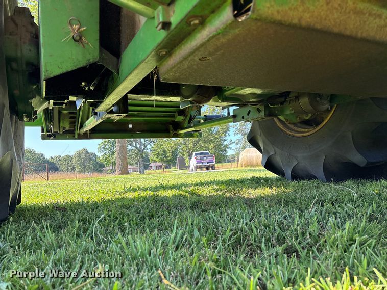 image for item FG0510 1980 John Deere 6620 Turbo combine