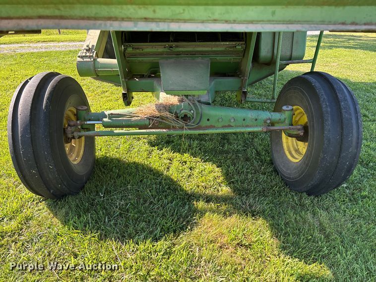 image for item FG0510 1980 John Deere 6620 Turbo combine
