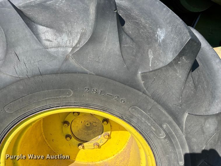 image for item FG0510 1980 John Deere 6620 Turbo combine