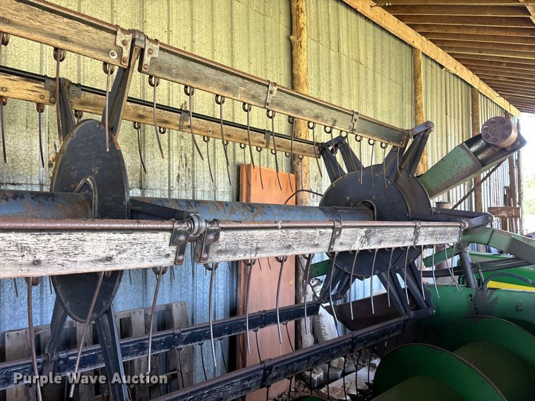 image for item FG0510 1980 John Deere 6620 Turbo combine