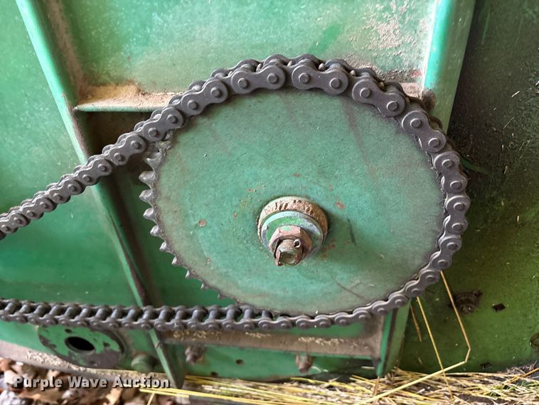 image for item FG0510 1980 John Deere 6620 Turbo combine