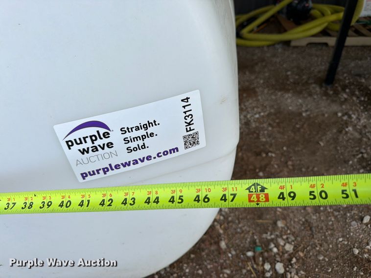 image for item FK3114 1,025 gallon poly tank