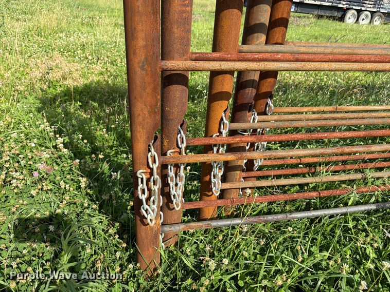 image for item FK3115 (5) livestock panels