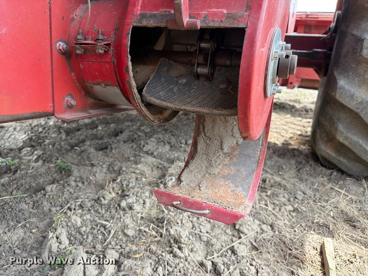 image for item FK3136 International Harvester 1480 Axial-Flow combine