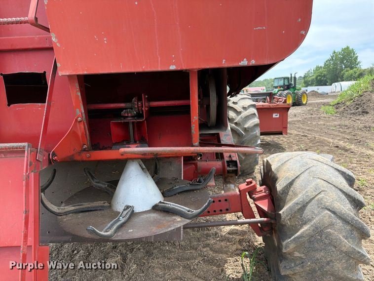 image for item FK3136 International Harvester 1480 Axial-Flow combine