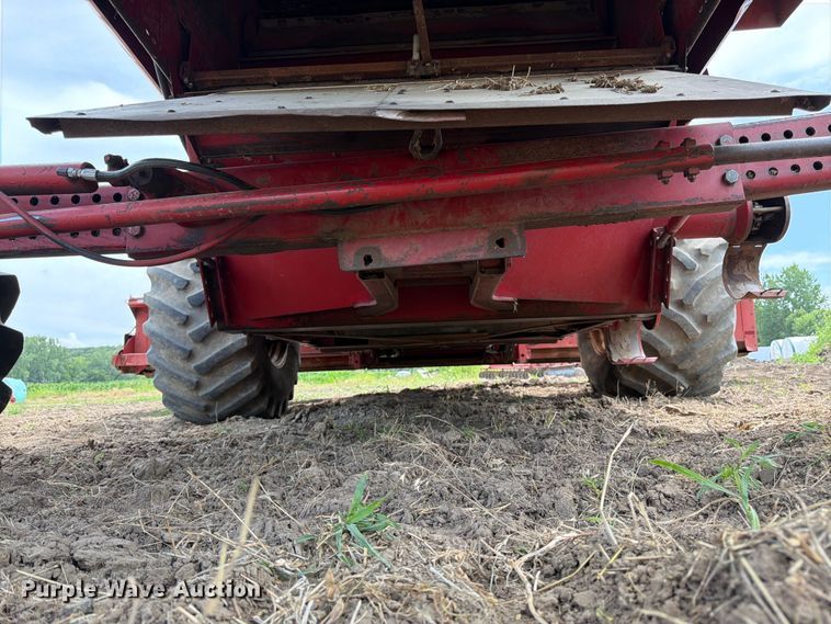 image for item FK3136 International Harvester 1480 Axial-Flow combine