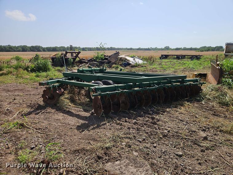 image for item FN5730 John Deere 14H off-set disk